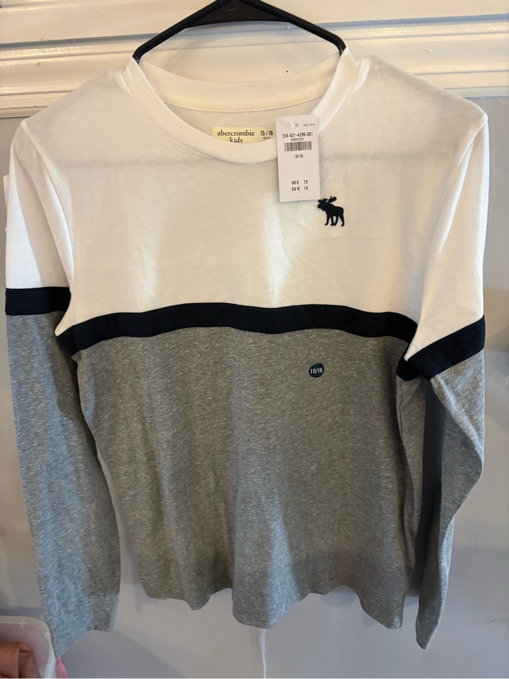 abercrombie kids White and Navy Colorblock Long Sleeve Tee